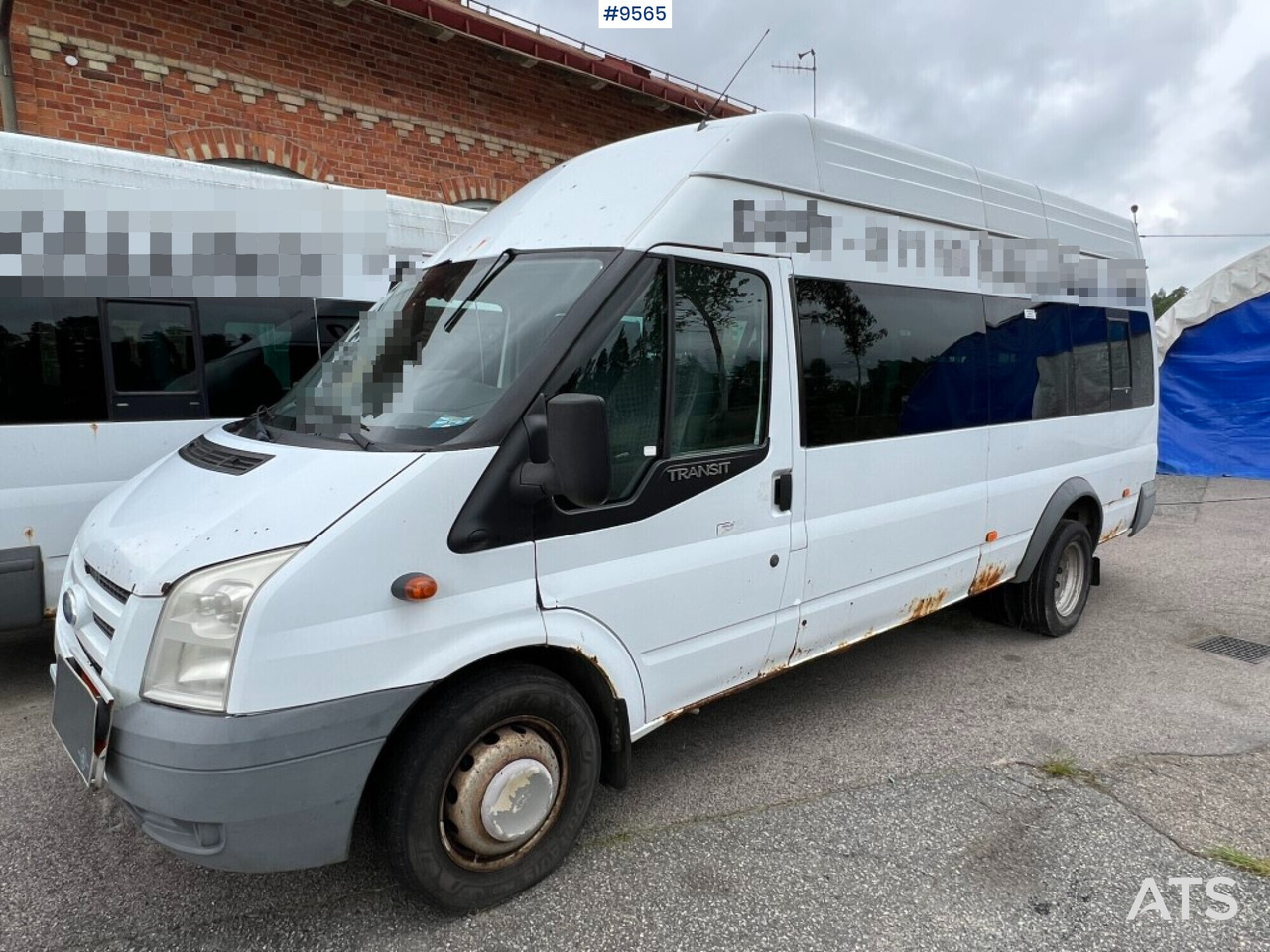 Minibus - 16-seater bus - FORD TRANSIT 430L 17-P B - Minibus, Putnički kombi: slika 1 Minibus - 16-seater bus - FORD TRANSIT 430L 17-P B - Minibus, Putnički kombi: slika 1