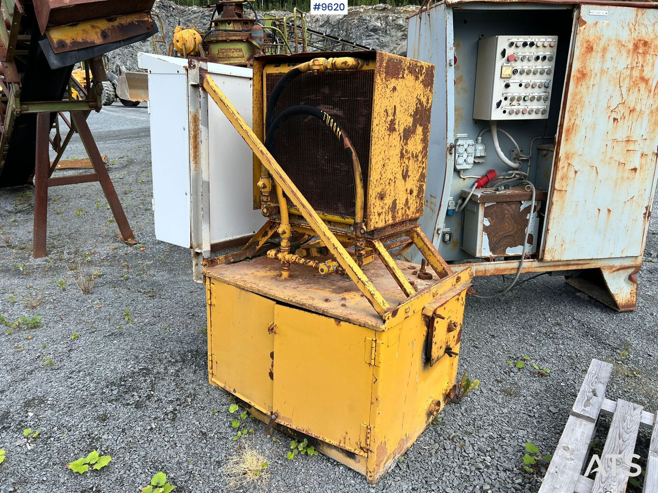 Oil cabinet for Kona cruscher - Konusna drobilica: slika 1 Oil cabinet for Kona cruscher - Konusna drobilica: slika 1