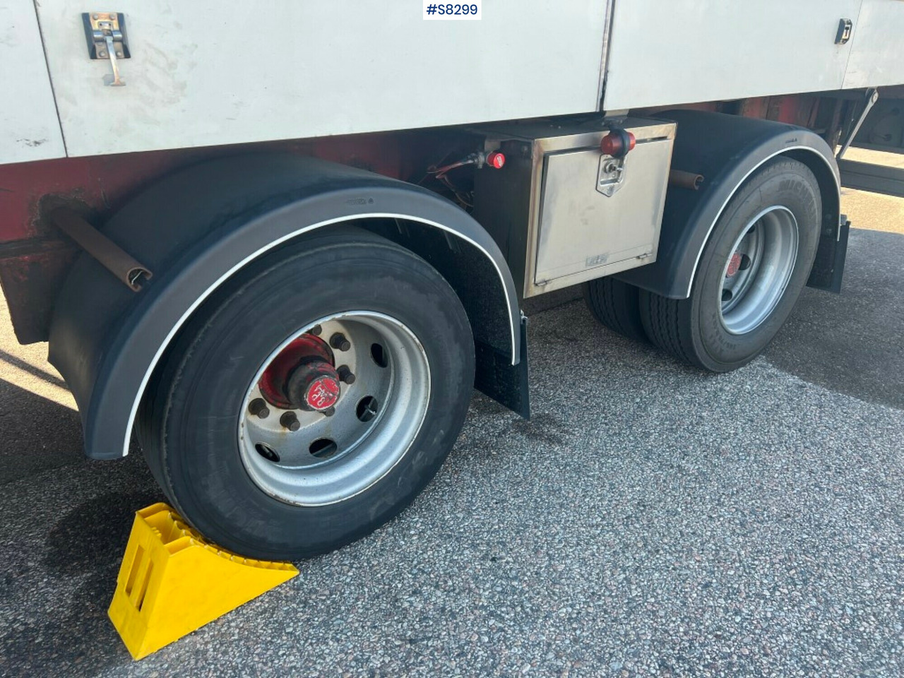 Prikolica hladnjače Parator CV 18-20: slika 22 Prikolica hladnjače Parator CV 18-20: slika 22