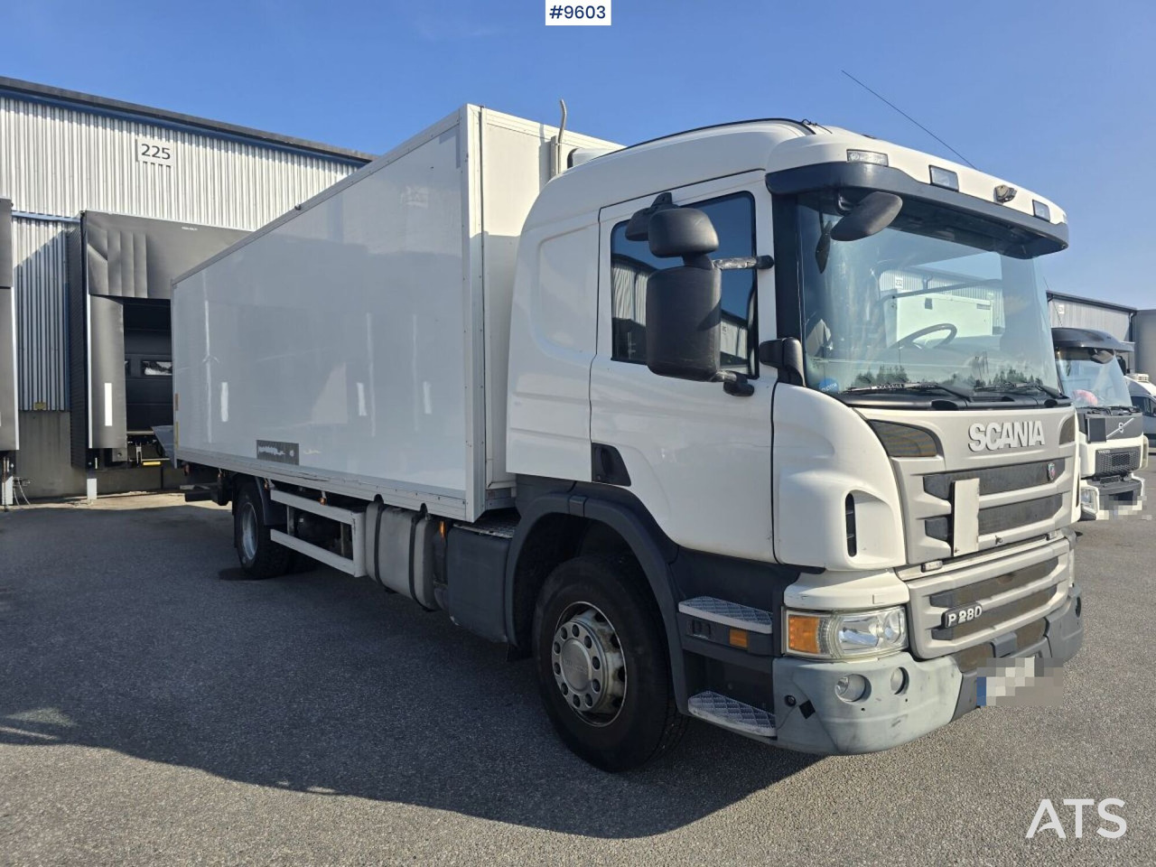 Scania P280 Skåpbil - Kamion sa zatvorenim sandukom: slika 2 Scania P280 Skåpbil - Kamion sa zatvorenim sandukom: slika 2