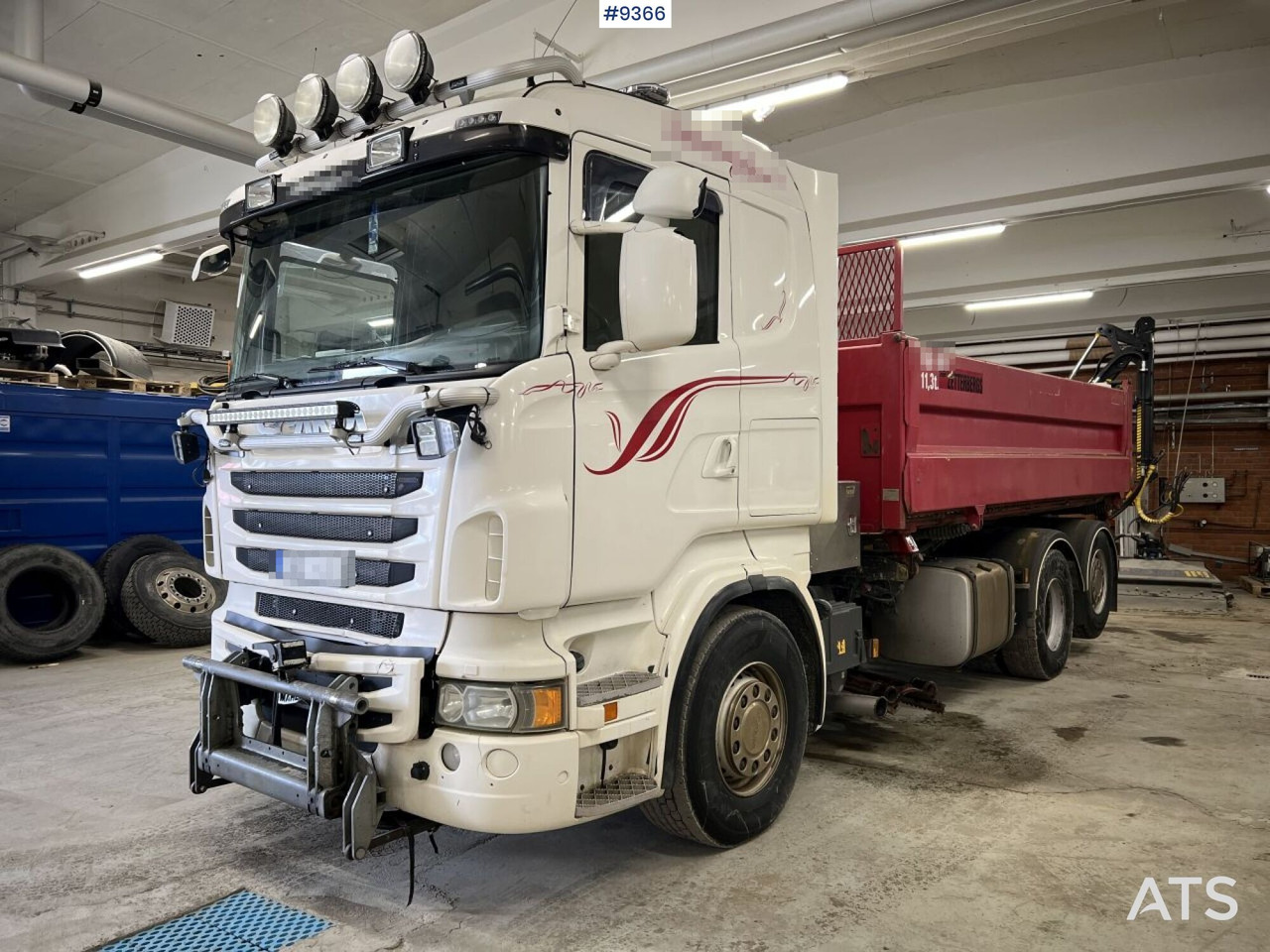 Scania R560 with laxo lock and plow equipment - Istovarivač: slika 1 Scania R560 with laxo lock and plow equipment - Istovarivač: slika 1
