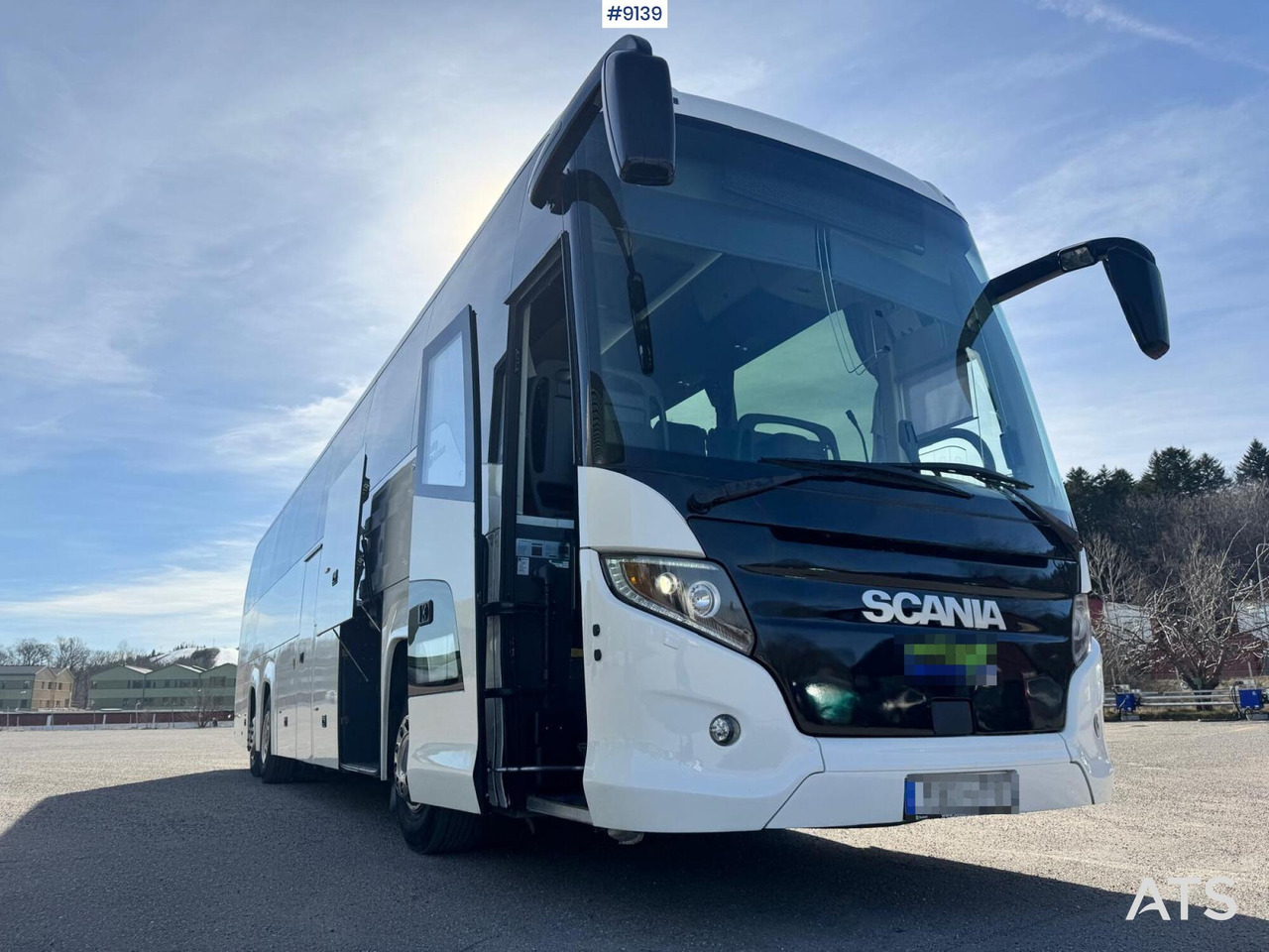 Scania Touring HD Tour bus 57 + 2 seats (SEE VIDEO) - Turistički autobus: slika 2 Scania Touring HD Tour bus 57 + 2 seats (SEE VIDEO) - Turistički autobus: slika 2