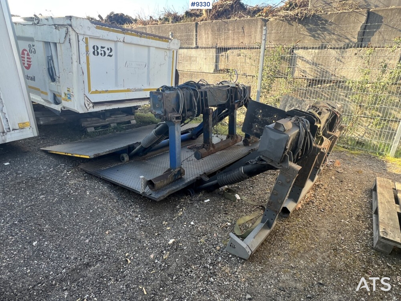 Tail lift Zepro Z2000-175MA - Hidraulična dizalica: slika 1 Tail lift Zepro Z2000-175MA - Hidraulična dizalica: slika 1