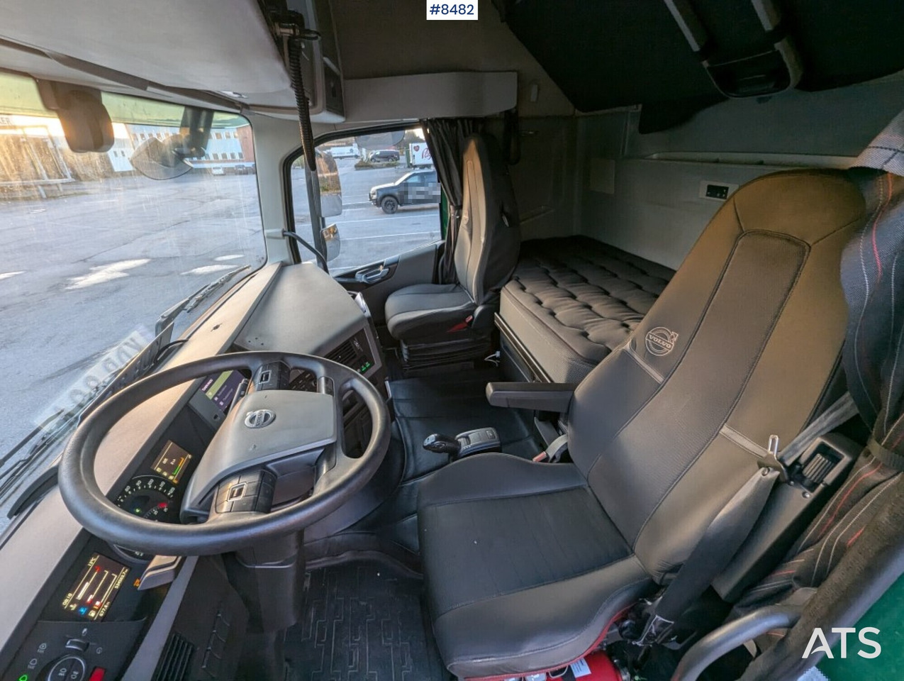 Tractor Unit Volvo FH460 Pusher - Tegljač: slika 5 Tractor Unit Volvo FH460 Pusher - Tegljač: slika 5