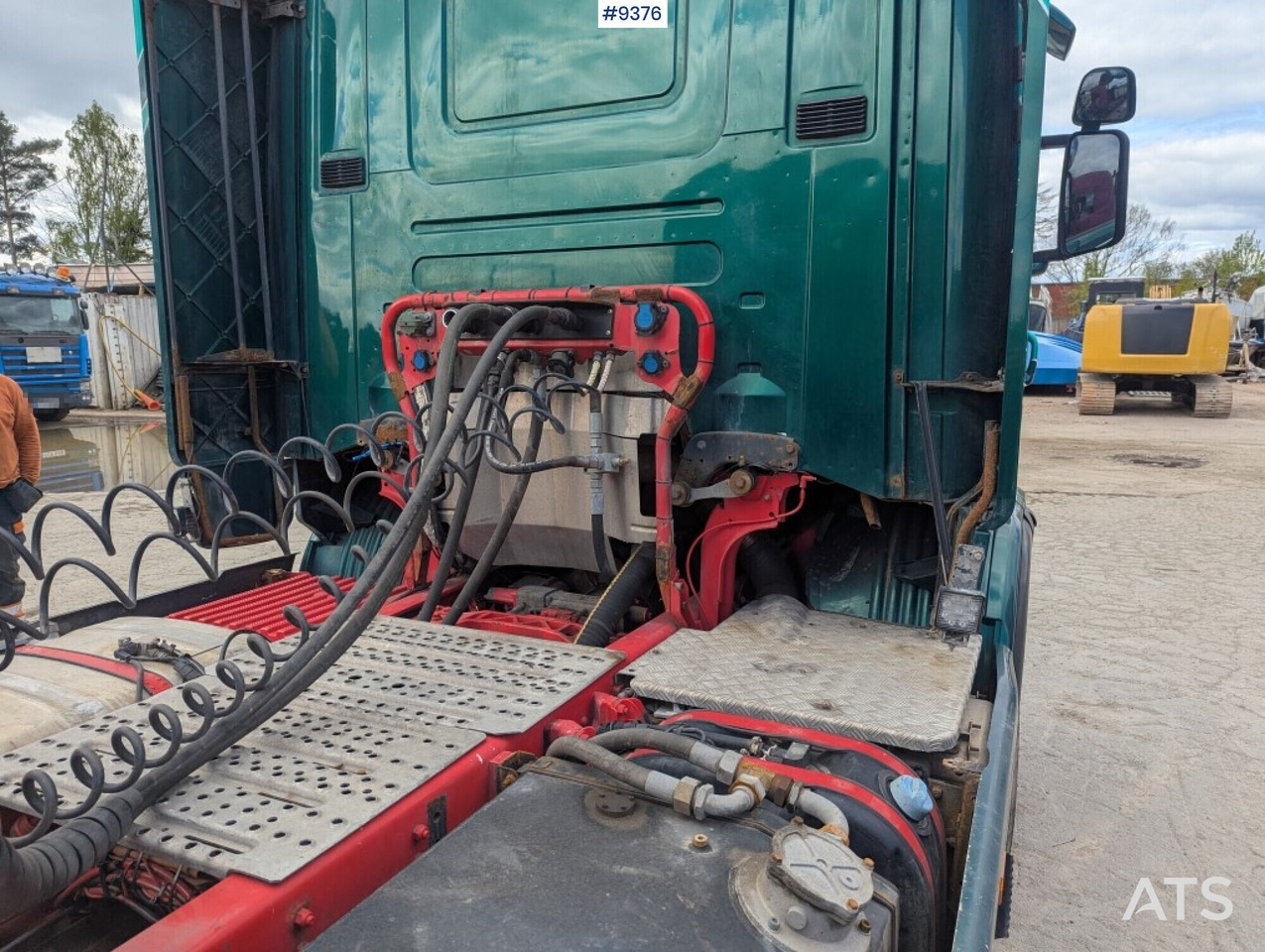 Truck unit Scania R730 V8 6X2 with RKP tipping trailer (VIDEO) - Tegljač: slika 4 Truck unit Scania R730 V8 6X2 with RKP tipping trailer (VIDEO) - Tegljač: slika 4