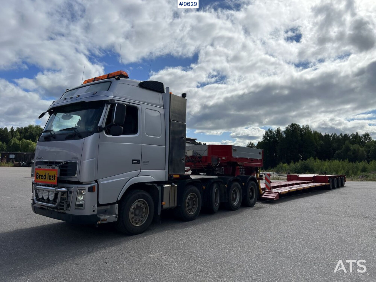 Volvo FH16 5-axle tractor unit, GOLDHOFER STZ-VL 4-41/80 trailer - Tegljač, Niska poluprikolica za prevoz: slika 1 Volvo FH16 5-axle tractor unit, GOLDHOFER STZ-VL 4-41/80 trailer - Tegljač, Niska poluprikolica za prevoz: slika 1