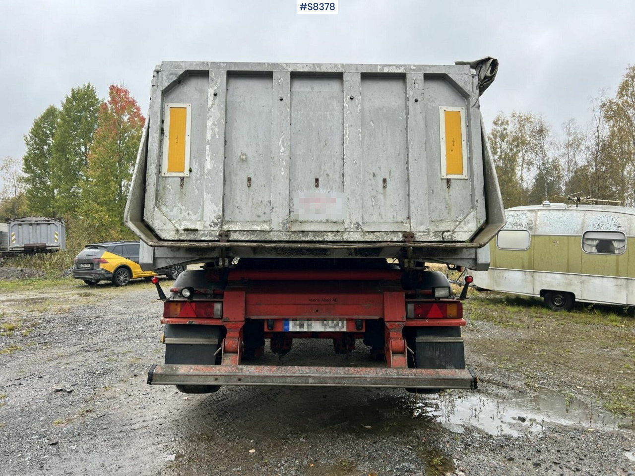 Tipper trailer, Fruehauf TP-87, 4-axles, Dump body Benalu - Prikolica istovarivača: slika 4 Tipper trailer, Fruehauf TP-87, 4-axles, Dump body Benalu - Prikolica istovarivača: slika 4