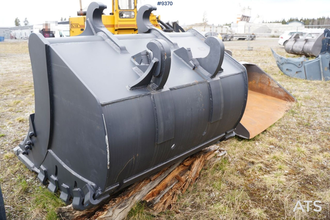 Tooth bucket TOBA SMP 105 - Građevinska oprema: slika 2 Tooth bucket TOBA SMP 105 - Građevinska oprema: slika 2