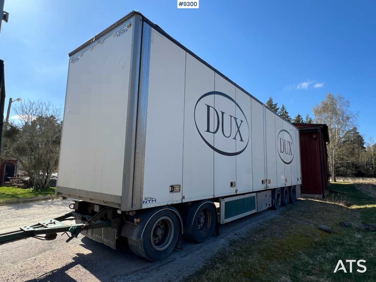 Trailer - NTM UTP-39L-5 - Prikolica sa zatvorenim sandukom: slika 1 Trailer - NTM UTP-39L-5 - Prikolica sa zatvorenim sandukom: slika 1
