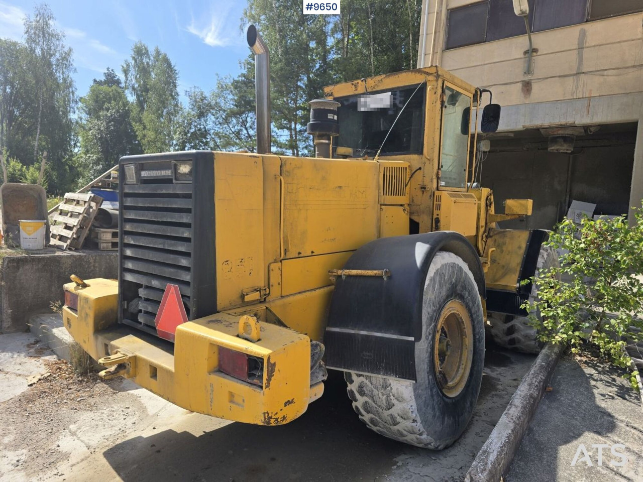 VOLVO L120 - Utovarivač točkaš: slika 3 VOLVO L120 - Utovarivač točkaš: slika 3