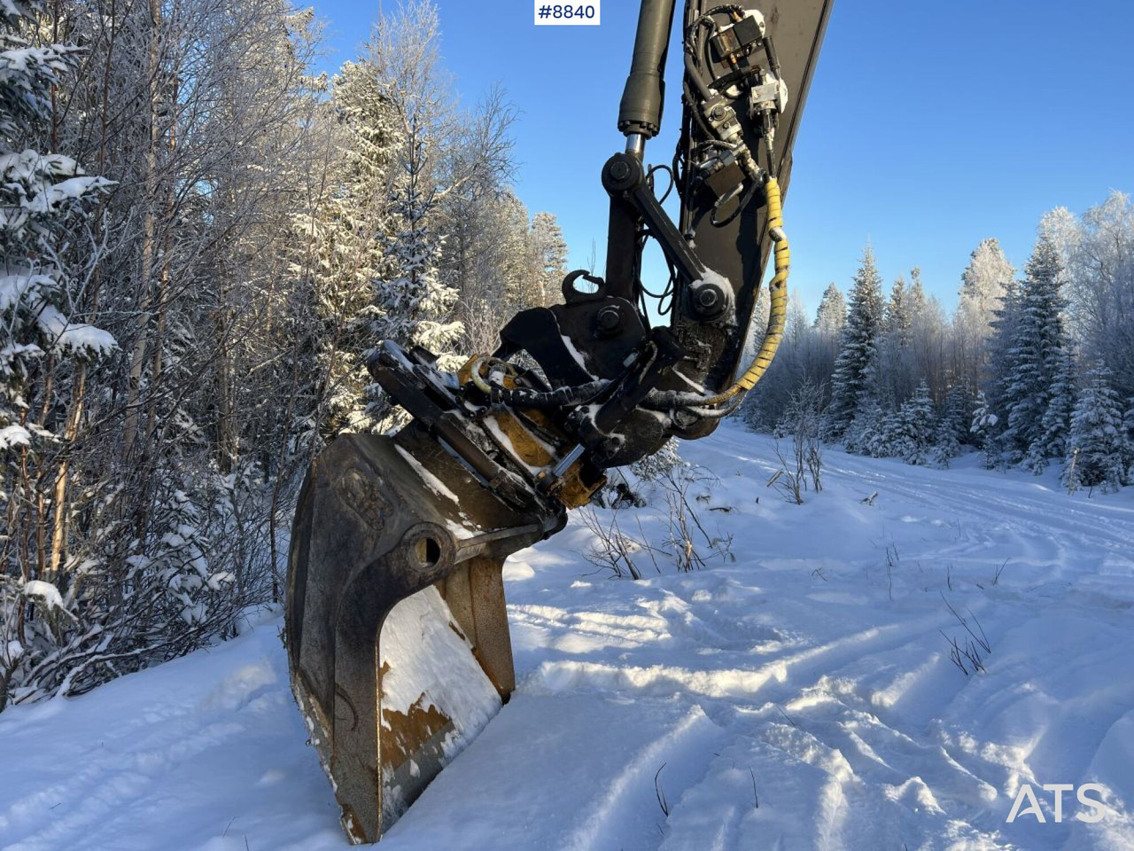 Volvo EC 210 CL crawler excavator (VIDEO) - Bager guseničar: slika 5 Volvo EC 210 CL crawler excavator (VIDEO) - Bager guseničar: slika 5