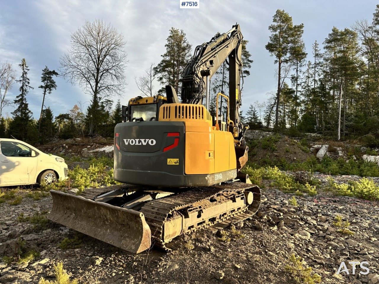 Volvo ECR145DL Crawler excavator with rotor and buckets - Bager guseničar: slika 4 Volvo ECR145DL Crawler excavator with rotor and buckets - Bager guseničar: slika 4