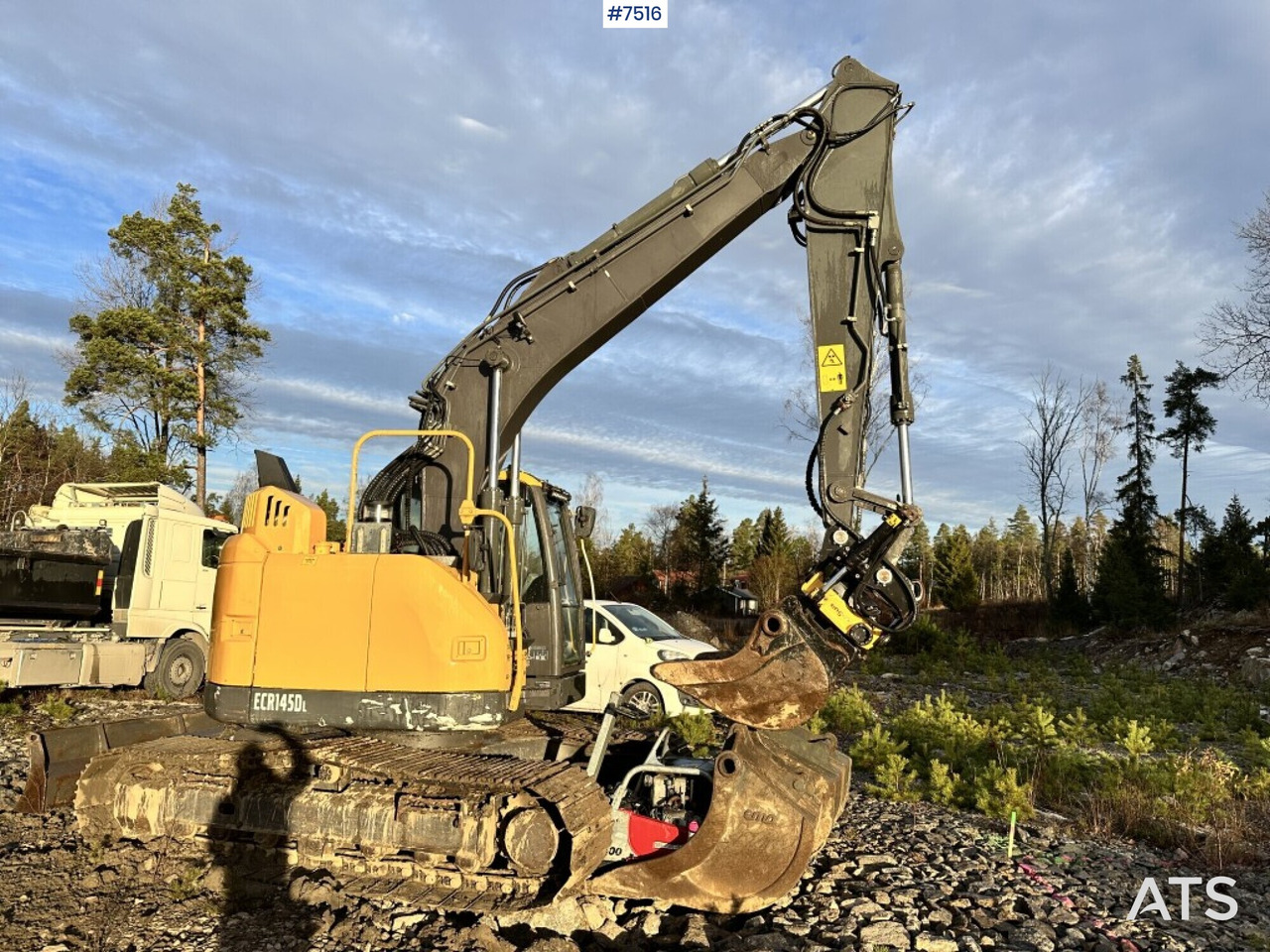 Volvo ECR145DL Crawler excavator with rotor and buckets - Bager guseničar: slika 1 Volvo ECR145DL Crawler excavator with rotor and buckets - Bager guseničar: slika 1