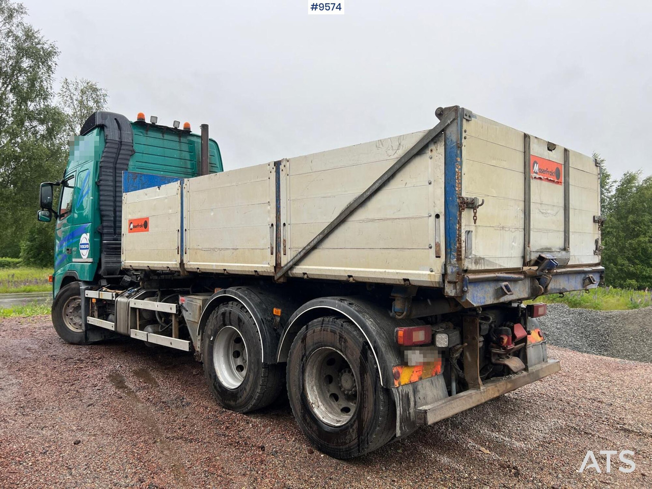 Volvo FH 520 6X4 Quick lock with flatbed - Kamion sa tovarnim sandukom: slika 3 Volvo FH 520 6X4 Quick lock with flatbed - Kamion sa tovarnim sandukom: slika 3