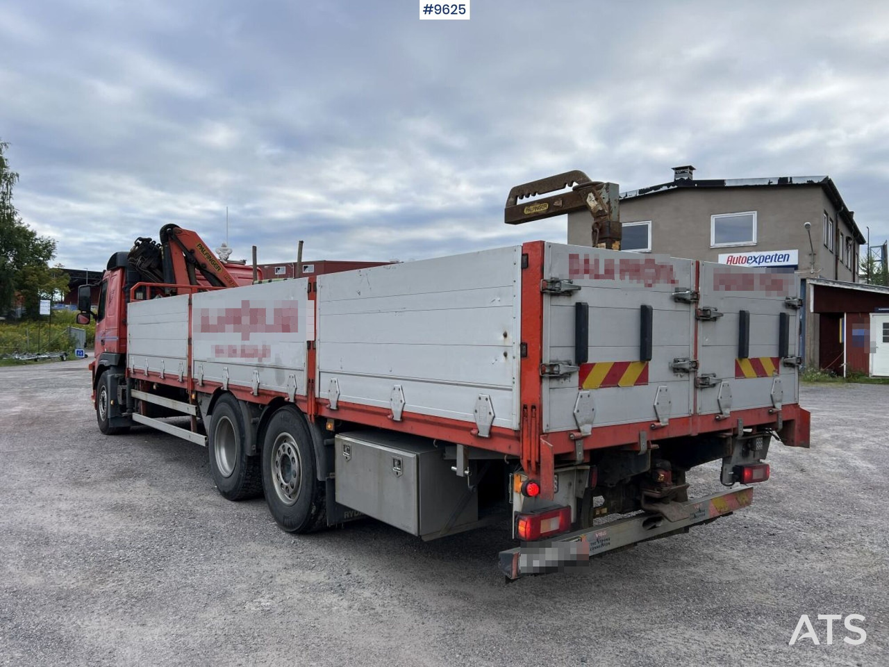 Volvo FM 380 6*2 Crane truck - Kamion sa dizalicom, Kamion sa tovarnim sandukom: slika 3 Volvo FM 380 6*2 Crane truck - Kamion sa dizalicom, Kamion sa tovarnim sandukom: slika 3