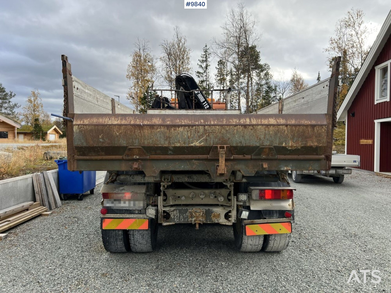 Volvo FM7 crane truck/tipper truck with Hiab 112 (video) Volvo FM7 crane truck/tipper truck with Hiab 112 (video): slika 6 Volvo FM7 crane truck/tipper truck with Hiab 112 (video) Volvo FM7 crane truck/tipper truck with Hiab 112 (video): slika 6