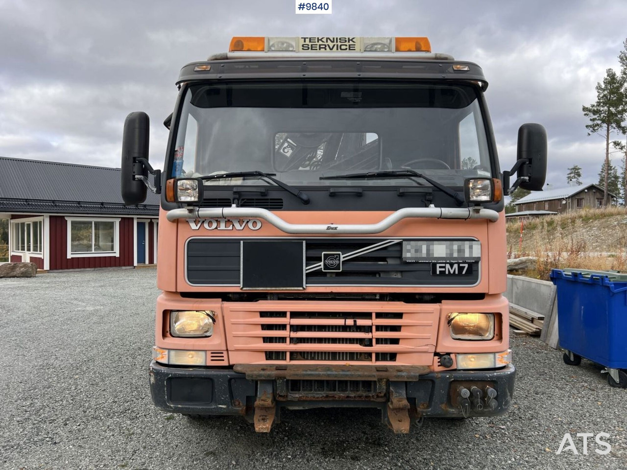 Volvo FM7 crane truck/tipper truck with Hiab 112 (video) - Istovarivač: slika 2 Volvo FM7 crane truck/tipper truck with Hiab 112 (video) - Istovarivač: slika 2