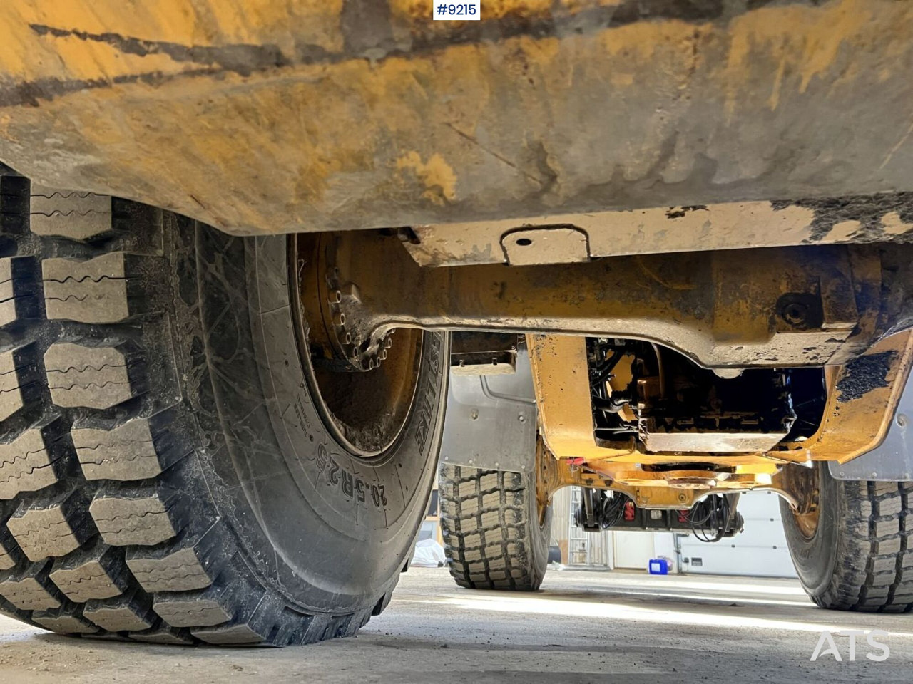 Volvo L 90 H Wheel loader (VIDEO) - Utovarivač točkaš: slika 5 Volvo L 90 H Wheel loader (VIDEO) - Utovarivač točkaš: slika 5