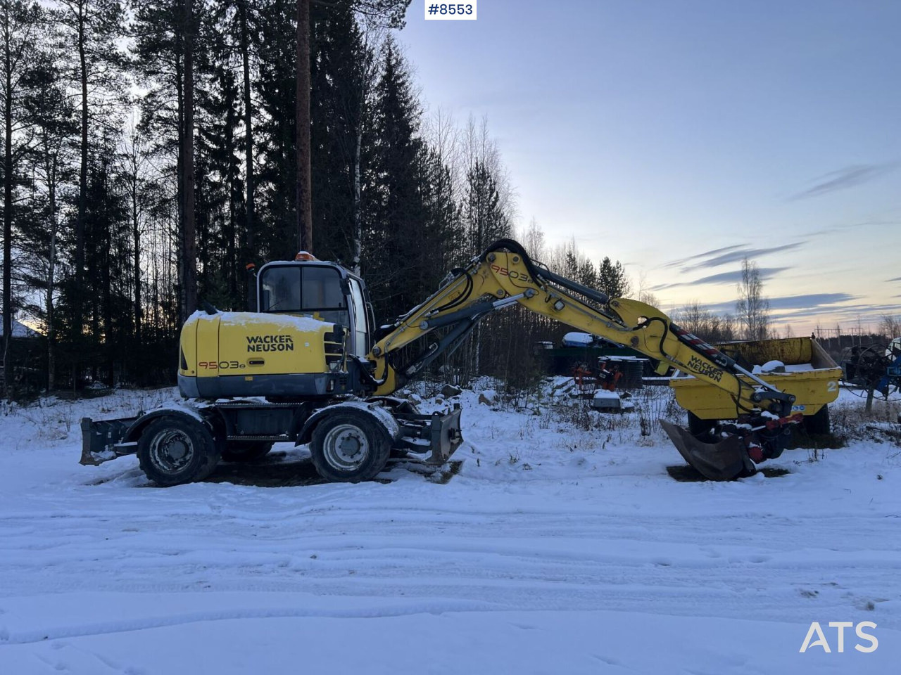 Wacker Neuson 9503 Wheeled excavator, wagon and gears - Bager točkaš: slika 4 Wacker Neuson 9503 Wheeled excavator, wagon and gears - Bager točkaš: slika 4