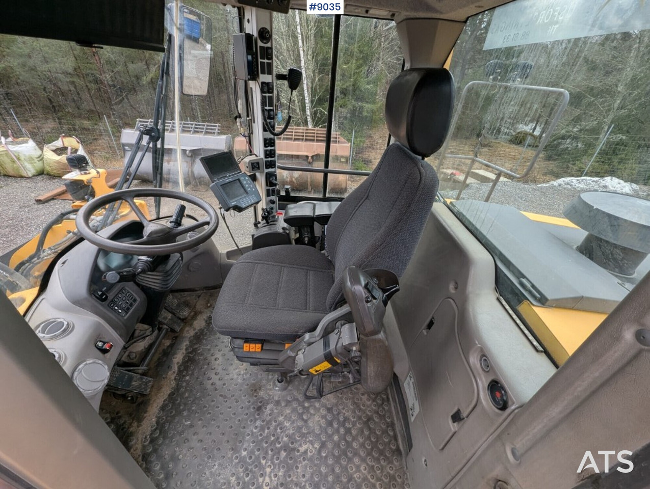 Wheel Loader Volvo L180F (SEE VIDEO) - Utovarivač točkaš: slika 5 Wheel Loader Volvo L180F (SEE VIDEO) - Utovarivač točkaš: slika 5