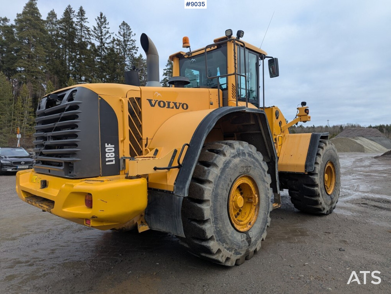 Wheel Loader Volvo L180F (SEE VIDEO) - Utovarivač točkaš: slika 4 Wheel Loader Volvo L180F (SEE VIDEO) - Utovarivač točkaš: slika 4
