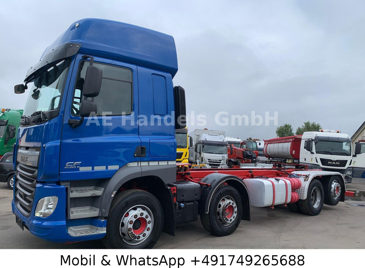 DAF CF 510 SpaceCab BL 8x2 *Retarder/ACC/Liftachse - Kamion sa golom šasijom i zatvorenom kabinom: slika 2 DAF CF 510 SpaceCab BL 8x2 *Retarder/ACC/Liftachse - Kamion sa golom šasijom i zatvorenom kabinom: slika 2