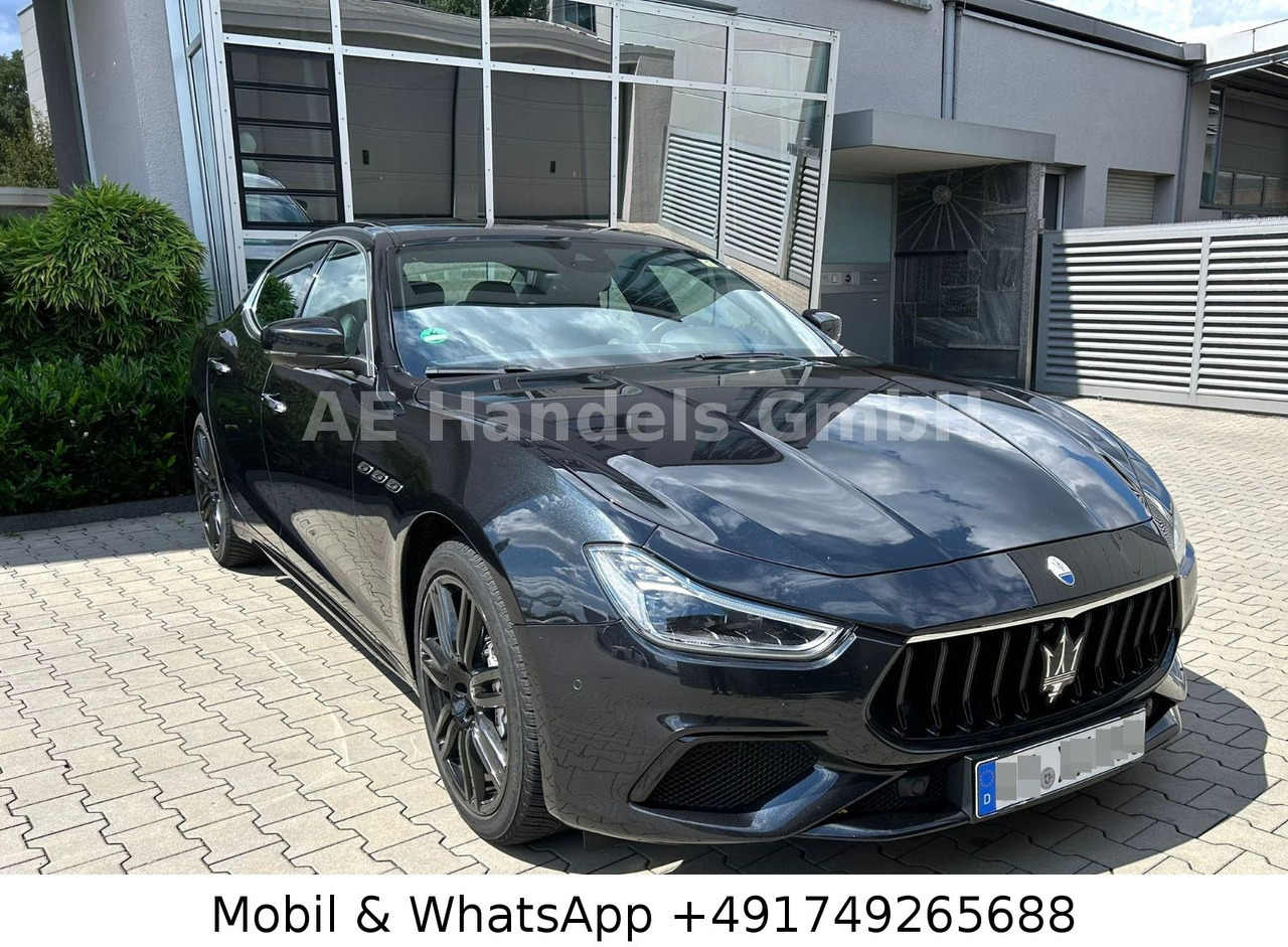 Maserati Ghibli Modena *Voll/GermanCar/Harman-Kardon - Limuzina: slika 2 Maserati Ghibli Modena *Voll/GermanCar/Harman-Kardon - Limuzina: slika 2