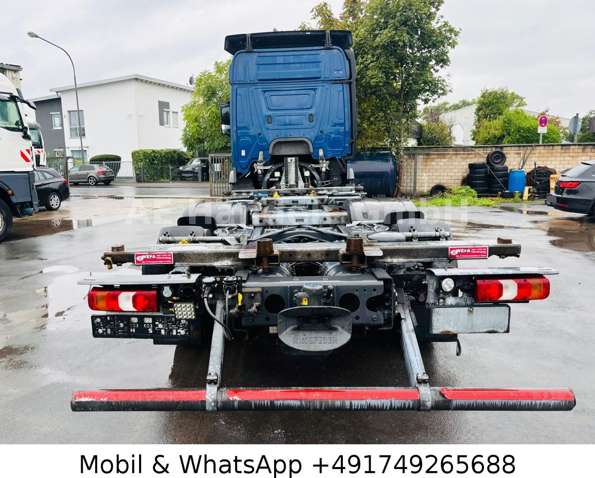 Mercedes-Benz Actros IV 2542 L StreamSpace BDF *Retarder/Lift - Kamion za prevoz kontejnera/ Kamion sa promenjivim sandukom: slika 4 Mercedes-Benz Actros IV 2542 L StreamSpace BDF *Retarder/Lift - Kamion za prevoz kontejnera/ Kamion sa promenjivim sandukom: slika 4