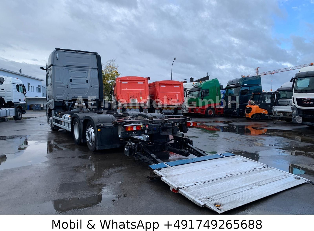Mercedes-Benz Actros V 2545 BigSpace LL*Retarder/LBW/Lenk+Lift - Kamion za prevoz kontejnera/ Kamion sa promenjivim sandukom: slika 3 Mercedes-Benz Actros V 2545 BigSpace LL*Retarder/LBW/Lenk+Lift - Kamion za prevoz kontejnera/ Kamion sa promenjivim sandukom: slika 3