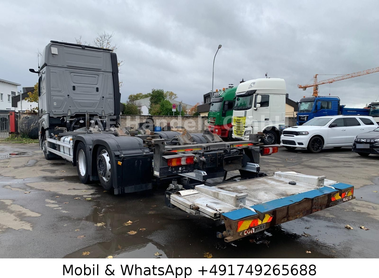 Mercedes-Benz Actros V 2545 BigSpace LL*Retarder/LBW/Lenk+Lift - Kamion za prevoz kontejnera/ Kamion sa promenjivim sandukom: slika 3 Mercedes-Benz Actros V 2545 BigSpace LL*Retarder/LBW/Lenk+Lift - Kamion za prevoz kontejnera/ Kamion sa promenjivim sandukom: slika 3