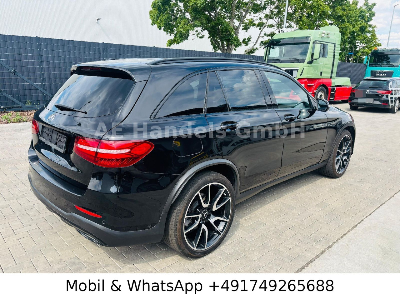 Mercedes-Benz GLC 43 AMG BiTurbo 4Matic *Full-Options/Carbon - SUVSUV: slika 3 Mercedes-Benz GLC 43 AMG BiTurbo 4Matic *Full-Options/Carbon - SUVSUV: slika 3