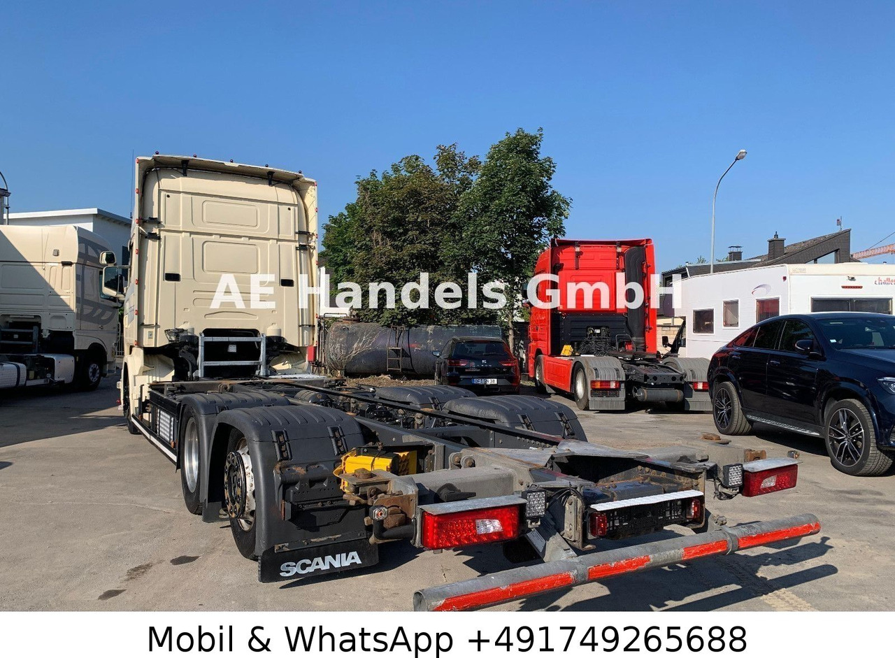Scania R450 TopLine LL 6x2 BDF *Retarder/2xTank/ACC/AHK - Kamion za prevoz kontejnera/ Kamion sa promenjivim sandukom: slika 4 Scania R450 TopLine LL 6x2 BDF *Retarder/2xTank/ACC/AHK - Kamion za prevoz kontejnera/ Kamion sa promenjivim sandukom: slika 4