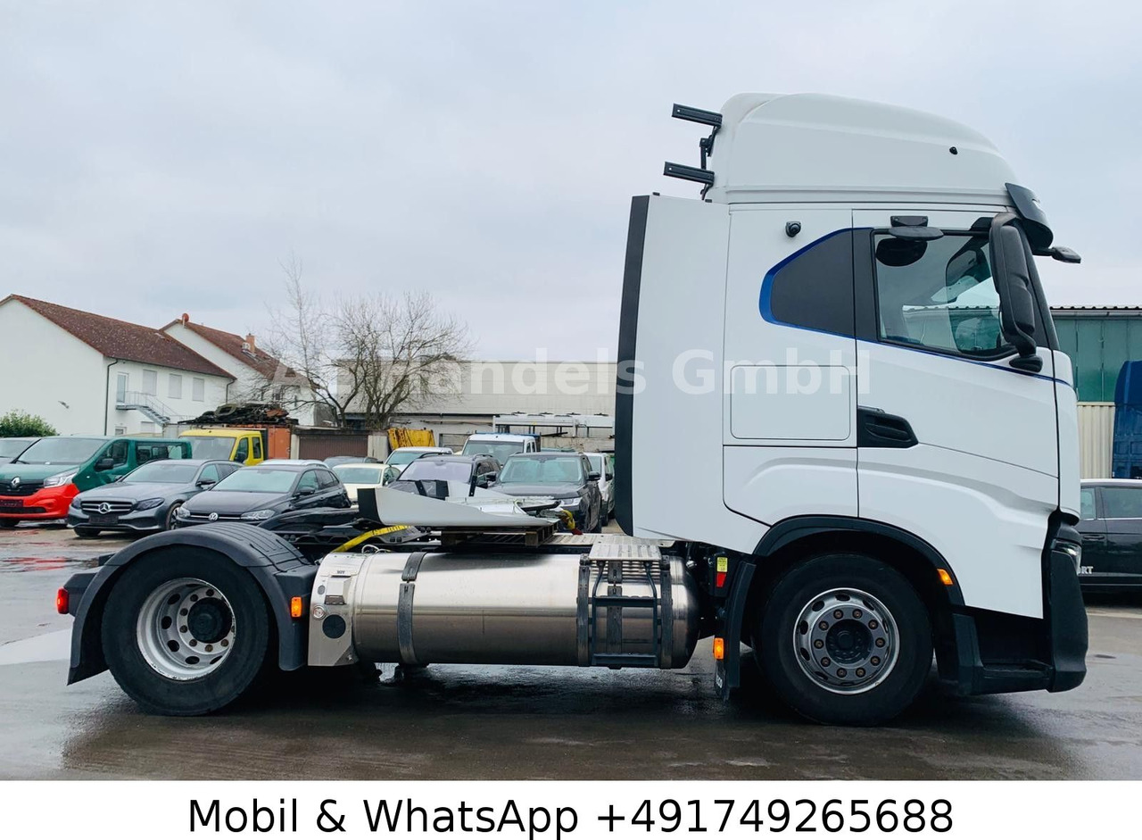 Iveco S-Way 460 AS BL LNG *Retarder/ACC/2xTank/BSD/LED - Tegljač: slika 2 Iveco S-Way 460 AS BL LNG *Retarder/ACC/2xTank/BSD/LED - Tegljač: slika 2