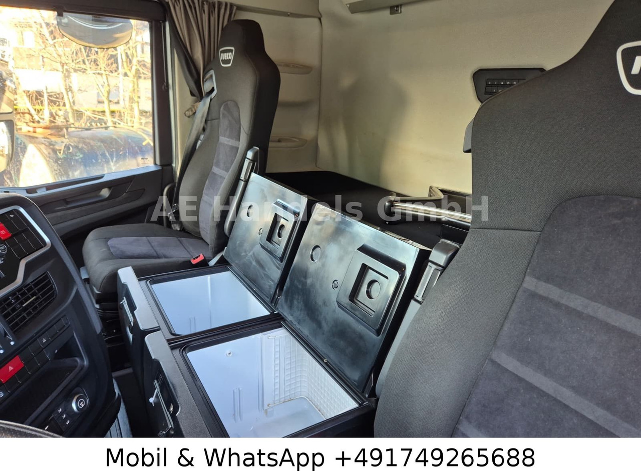 Iveco S-Way 460 AS LNG *Retarder/ACC/2xTank/LED/Leder Iveco S-Way 460 AS LNG *Retarder/ACC/2xTank/LED/Leder: slika 17