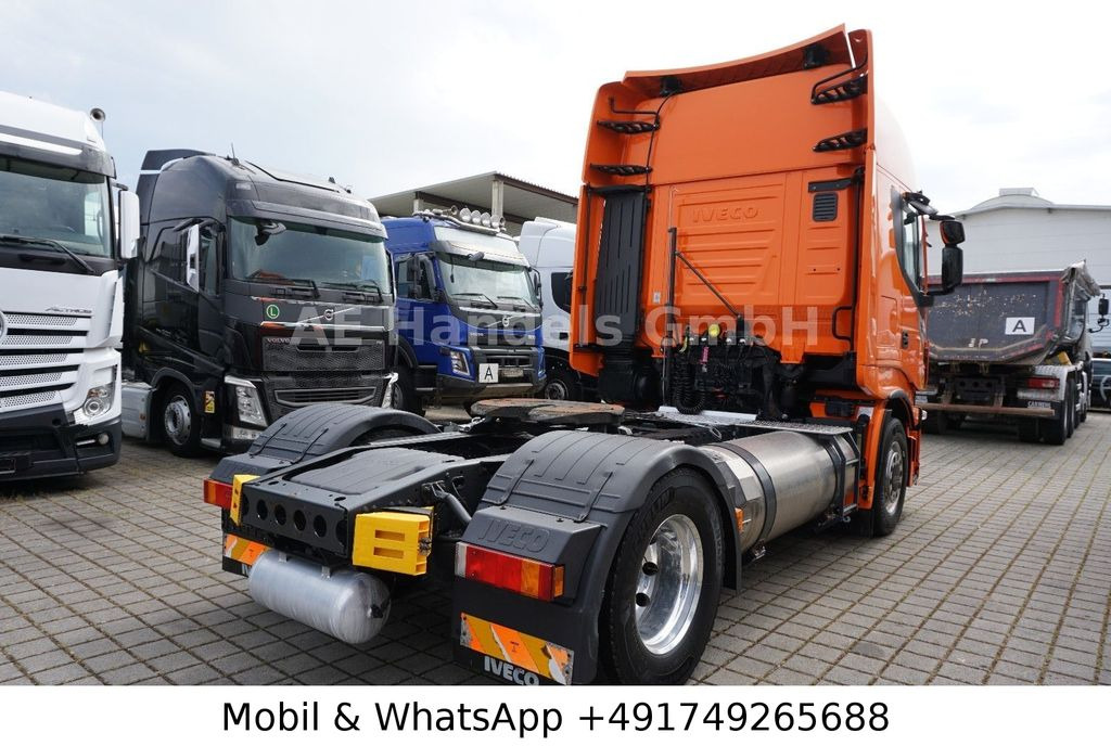 Iveco Stralis NP 400 Hi-Way BL LNG*Retarder/Standklima - Tegljač: slika 2 Iveco Stralis NP 400 Hi-Way BL LNG*Retarder/Standklima - Tegljač: slika 2
