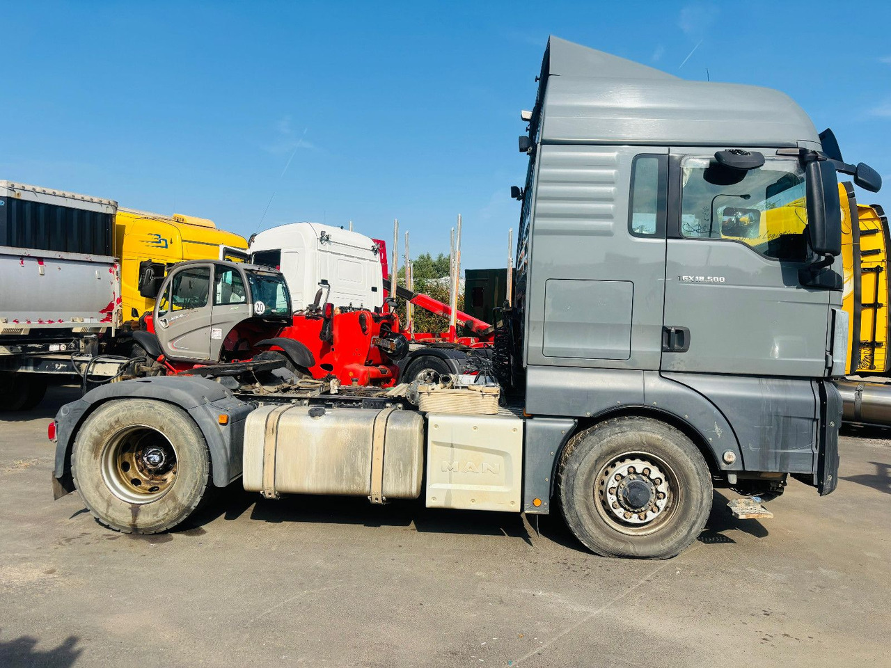MAN TGX 18.500 XLX BL HydroDrive 4x4 *Pritarder/Hydr - Tegljač: slika 2 MAN TGX 18.500 XLX BL HydroDrive 4x4 *Pritarder/Hydr - Tegljač: slika 2