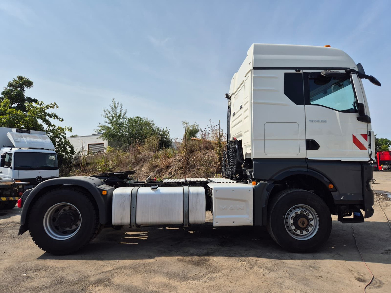 MAN TGX 18.510 BL 4x4 HydroDrive *Pritader/Hydr./ACC - Tegljač: slika 3 MAN TGX 18.510 BL 4x4 HydroDrive *Pritader/Hydr./ACC - Tegljač: slika 3
