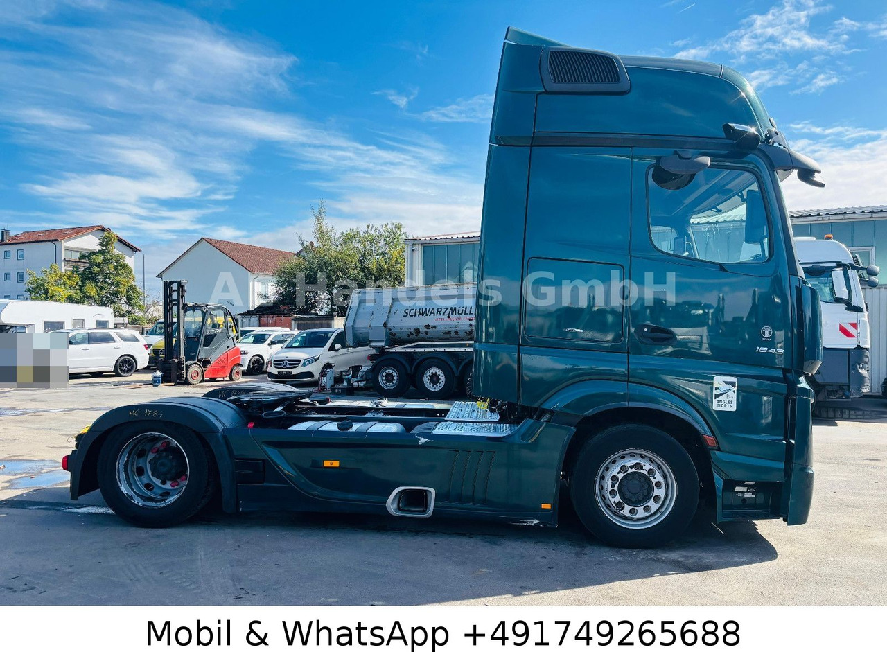 Mercedes-Benz Actros V 1843 L LL LowDeck *Retarder/ACC/2xTank - Tegljač: slika 2 Mercedes-Benz Actros V 1843 L LL LowDeck *Retarder/ACC/2xTank - Tegljač: slika 2