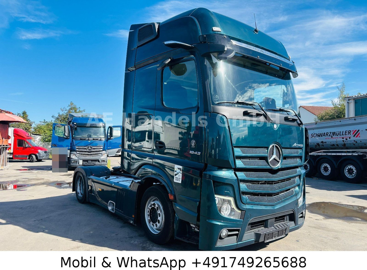 Mercedes-Benz Actros V 1843 L LL LowDeck *Retarder/ACC/2xTank - Tegljač: slika 1 Mercedes-Benz Actros V 1843 L LL LowDeck *Retarder/ACC/2xTank - Tegljač: slika 1