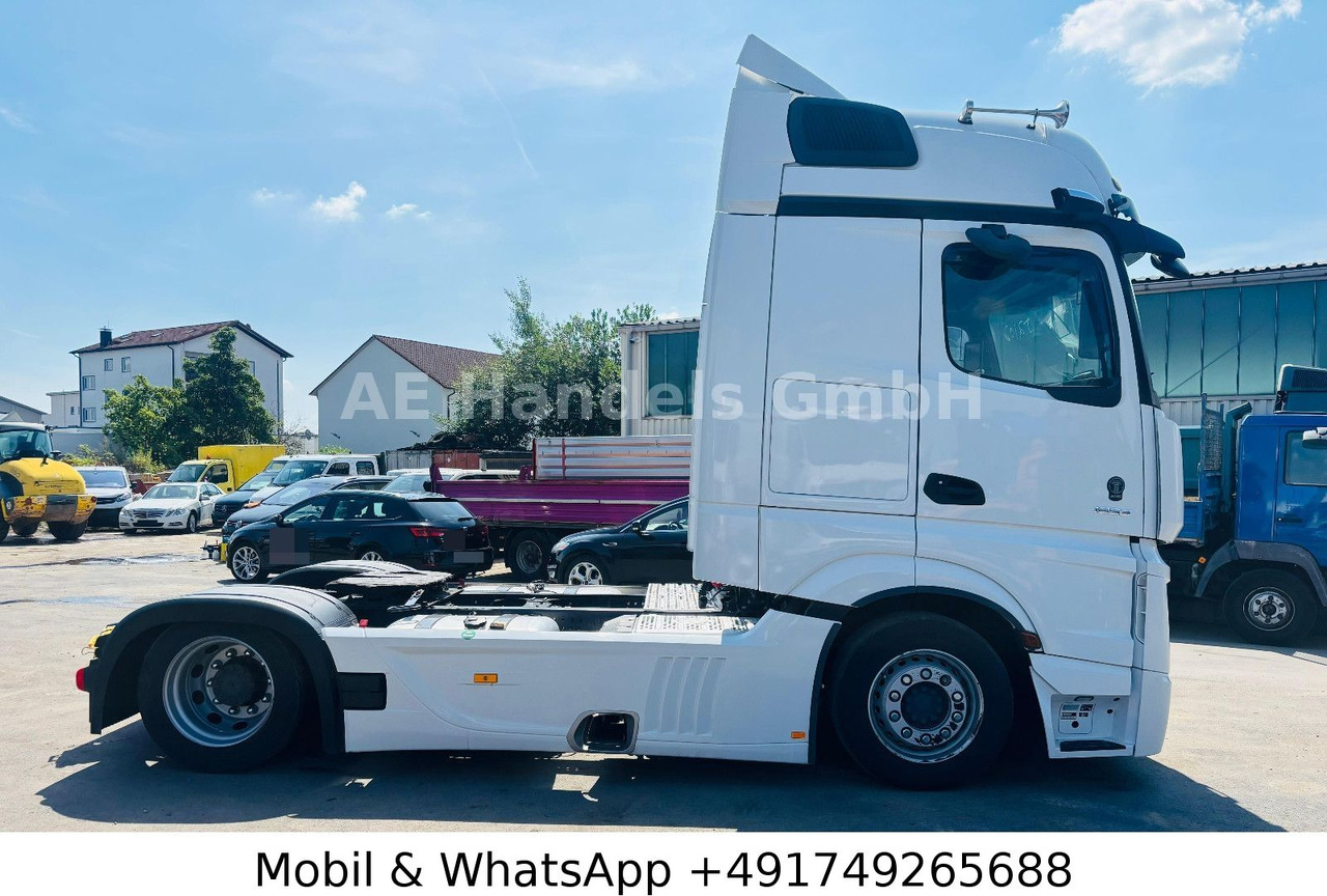 Mercedes-Benz Actros V 1853 L LL LowDeck *Retarder/Xenon/PPC - Tegljač: slika 2 Mercedes-Benz Actros V 1853 L LL LowDeck *Retarder/Xenon/PPC - Tegljač: slika 2