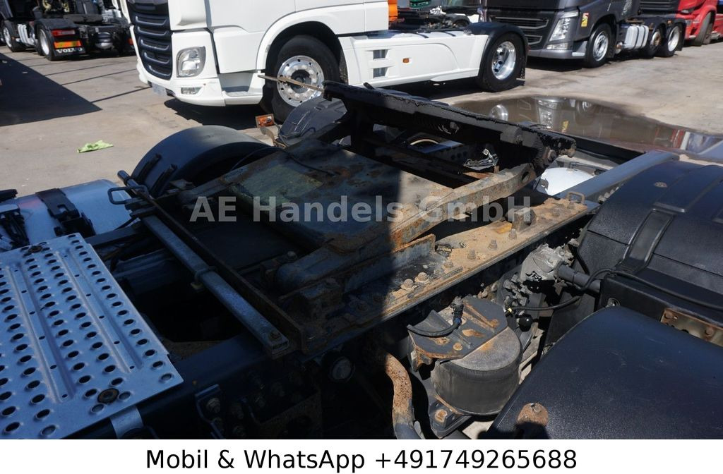 Tegljač Volvo FH 460 Globe XL LL*Retarder/Hubsattel/Lift/Leder: slika 17