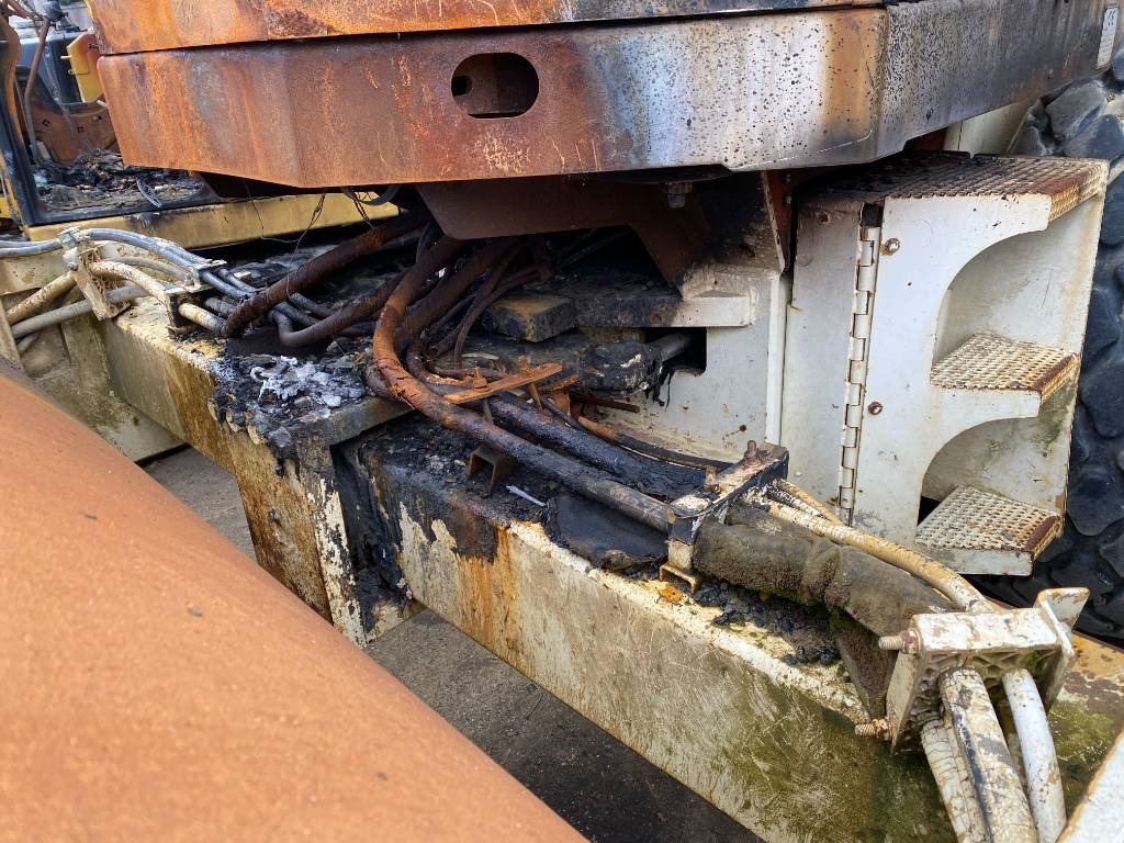 Kompaktor CAT CS-563E Origine Française /Certificat CE endommagé: slika 22