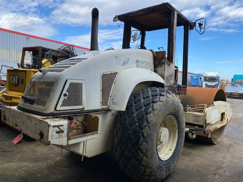 CAT CS-563E Origine Française /Certificat CE endommagé - Kompaktor: slika 4 CAT CS-563E Origine Française /Certificat CE endommagé - Kompaktor: slika 4