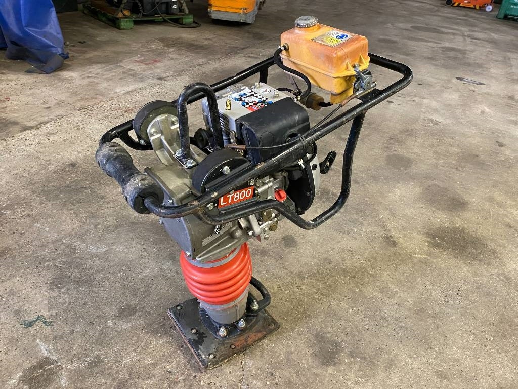 Dynapac LT 800 - Vibraciona ploča: slika 3 Dynapac LT 800 - Vibraciona ploča: slika 3