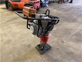 Dynapac LT 800 - Vibraciona ploča: slika 1 Dynapac LT 800 - Vibraciona ploča: slika 1