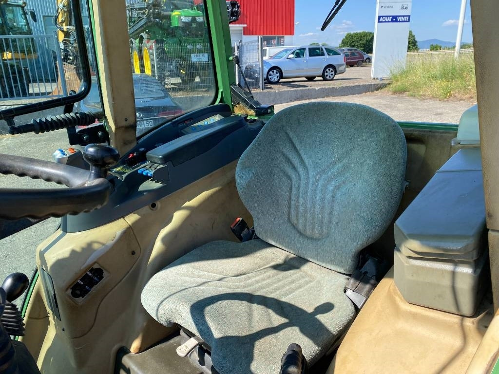 Traktor Fendt 209F Vario TMS 1er Main endommagé: slika 31