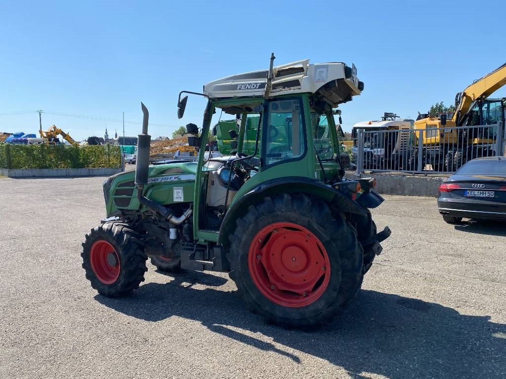 Traktor Fendt 209F Vario TMS 1er Main endommagé: slika 6