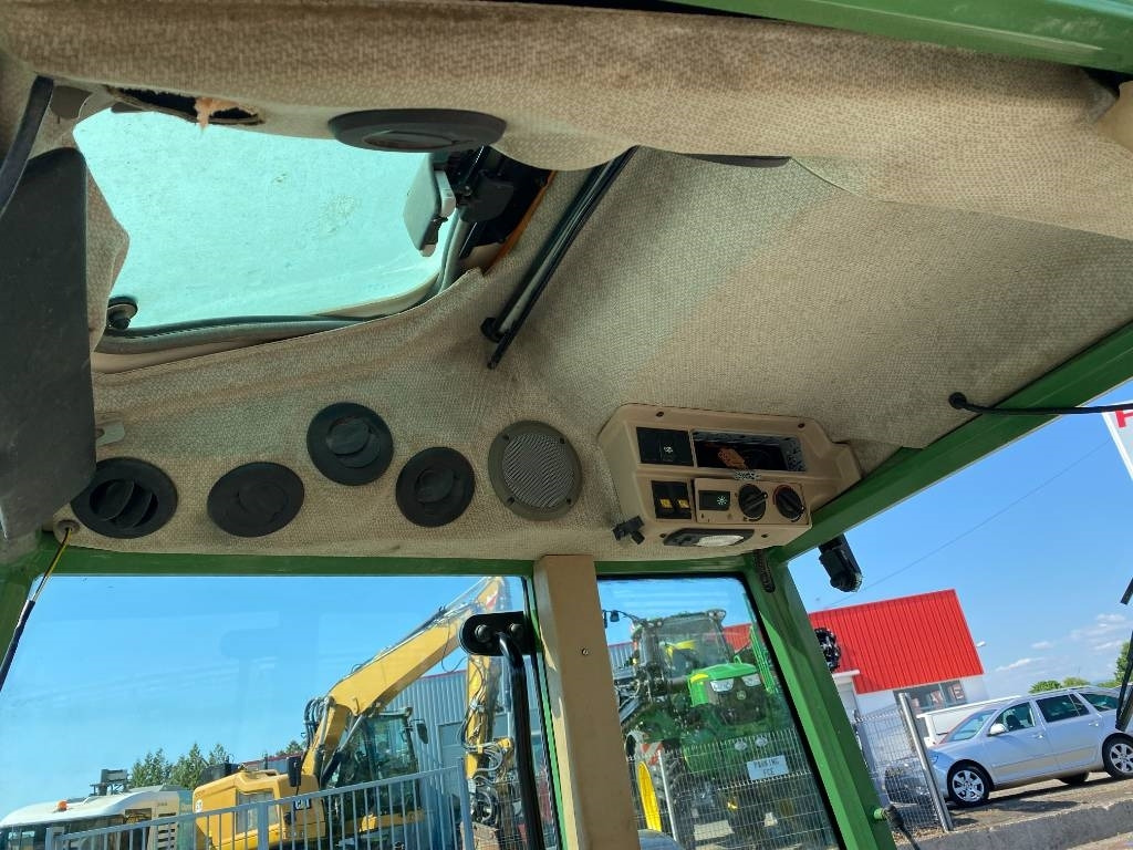 Traktor Fendt 209F Vario TMS 1er Main endommagé: slika 32