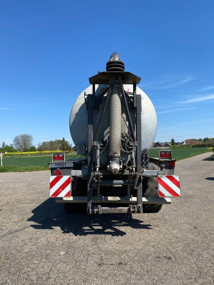 Fliegl WFG10100/Châssis Porteur-Citerne 24000Litres - Prikolica za poljoprivredu: slika 5 Fliegl WFG10100/Châssis Porteur-Citerne 24000Litres - Prikolica za poljoprivredu: slika 5