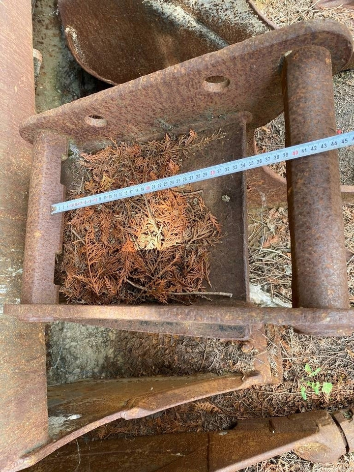Kašika za Građevinska mašina Geith Divers Godets et Attaches: slika 36
